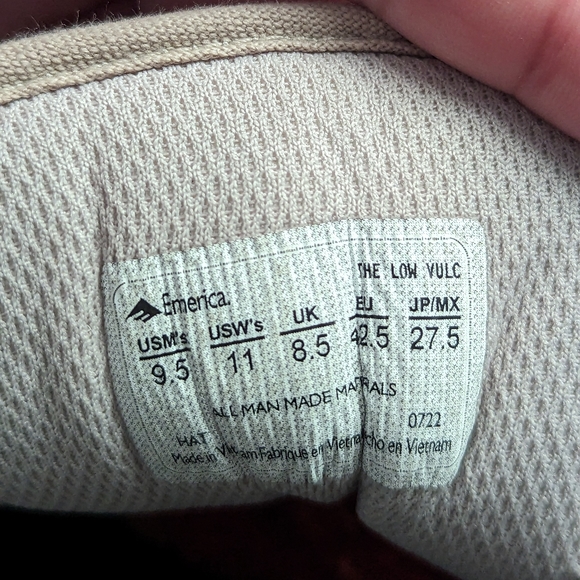 Emerica, Shoes for men, Size 9.5 - Picture 6 of 7